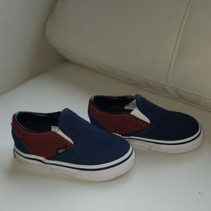 Vans slip on
